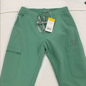 Figs straight leg jade scrubs XXS